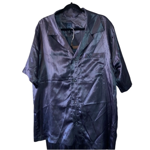 Majestic Intl Navy Sateen PJ Set EUC - Picture 2 of 12